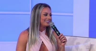 Imagem card com fundo