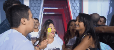 Imagem card com fundo