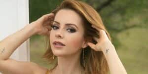 Imagem card com fundo