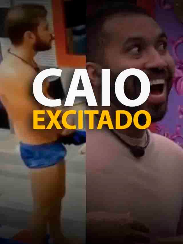 Caio excitado e Gil se masturbado