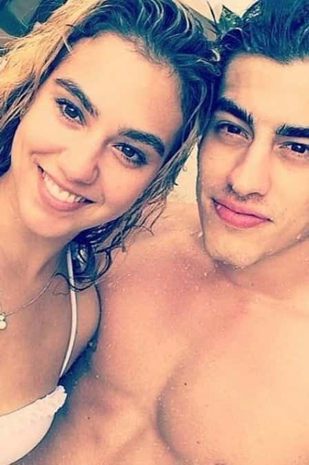 Atores estão namorando na vida real