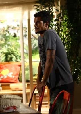 Marcello Melo Jr. em cena de "Em Família" como Jairo (Foto: Reprodução/Globo)