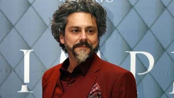 Alexandre Nero interpreta o Comendador José Alfredo em "Império"