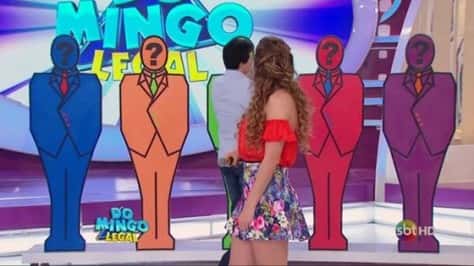 SBT lança nova logo