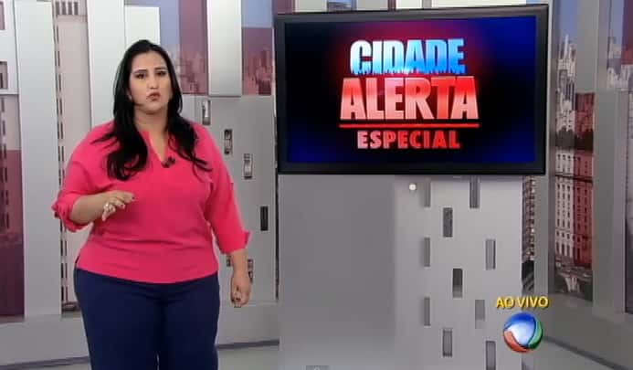 Fabíola Gadelha apresenta o "Cidade Alerta" aos sábados