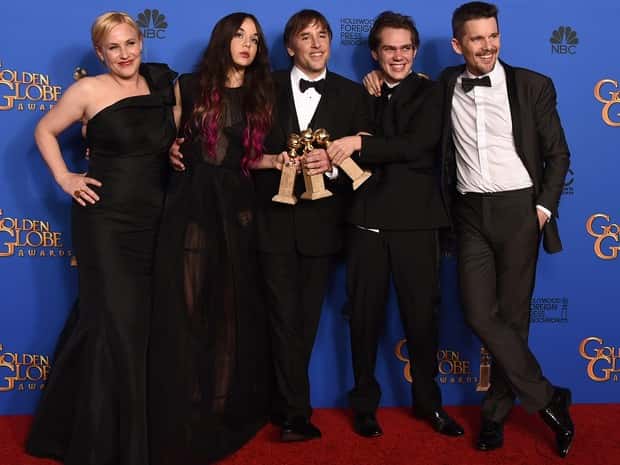 Diretor e atores de 'Boyhood'. (Foto: Jordan Strauss/Invision/AP)
