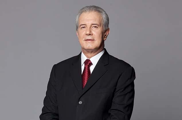 Celso Freitas comanda o "Repórter em Ação. (Foto: Divulgação)