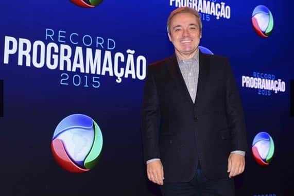 O apresentador está na Record (Foto: Divulgação)