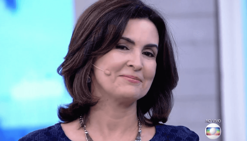Fátima não segurou a emoção no programa (Foto: Reprodução)
