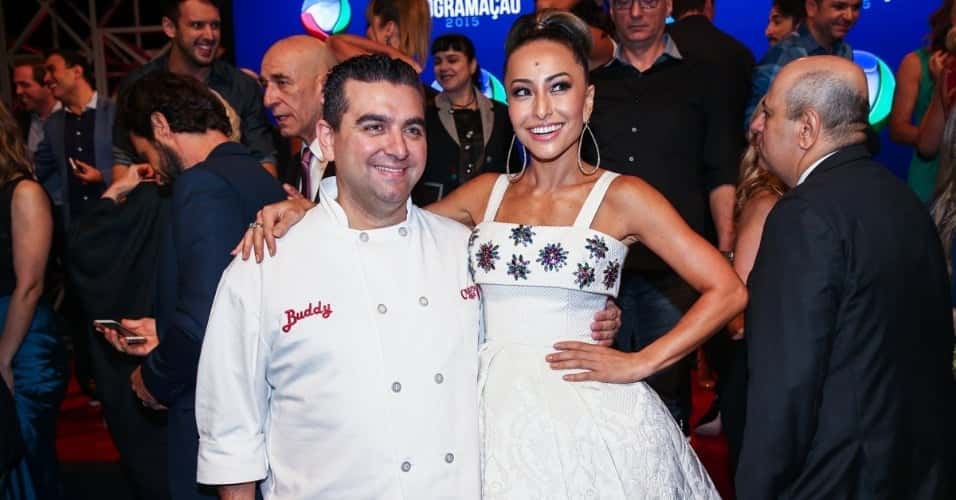 Buddy Valastro, apresentador do cake boss e Sabrina Sato, na Record