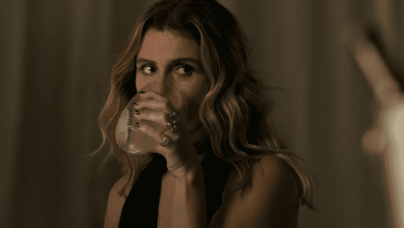 Giovanna Antonelli como Atena no clipe da novela (Foto: Reprodução)