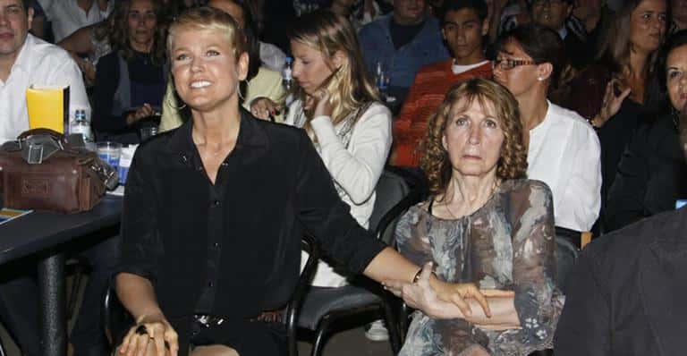 Xuxa e a sua mãe, a dona Alda (Foto: Divulgação)