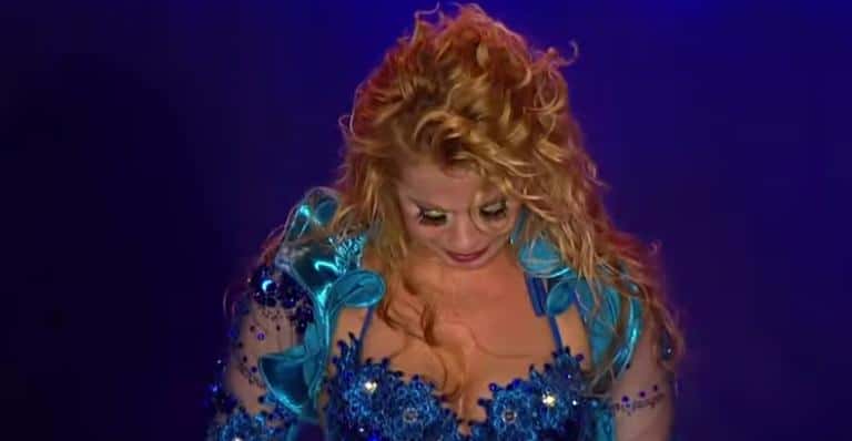 Joelma ficou emocionada (Foto: Reprodução)