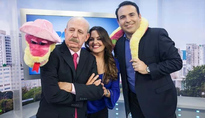 Reinaldo Gottino com Fabíola Reipert e Renato Lombardi no "Balanço Geral" (Foto: Edu Moraes/Record)