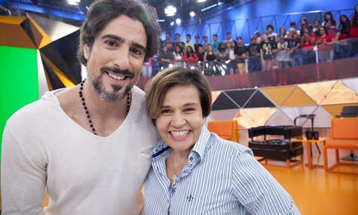 Cláudia Rodrigues ao lado de Marcos Mion no "Legendários" (Foto: Edu Moraes)