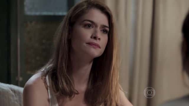 Lívia (Alinne Moraes) em cena de "Além do Tempo" (Foto: Reprodução/Globo)