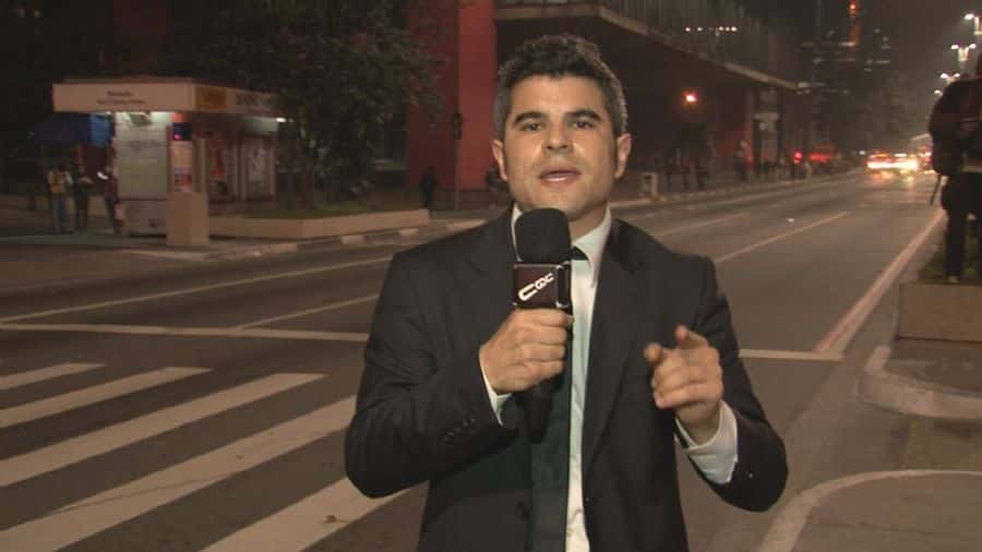 Guga Noblat na cobertura dos protestos em SP