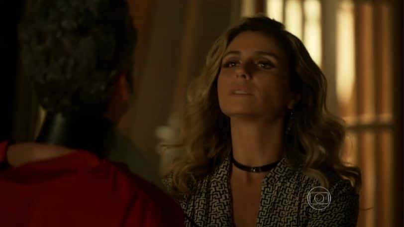 Atena (Giovanna Antonelli) com Romero (Alexandre Nero) em cena de "A Regra do Jogo" (Foto: Reprodução/Globo)