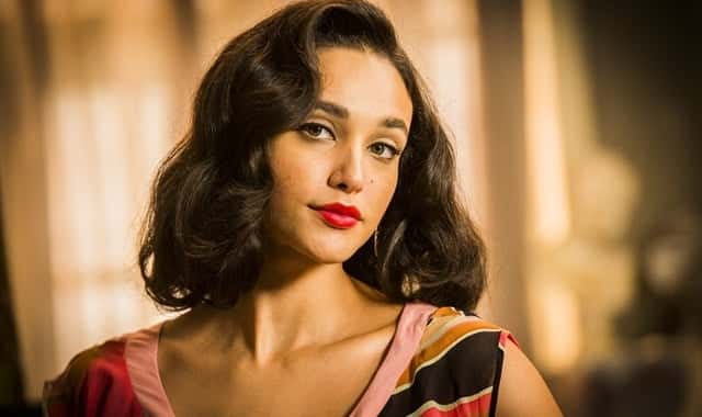 Filomena (Débora Nascimento) em "Êta Mundo Bom" (Foto: Globo/João Miguel Júnior)