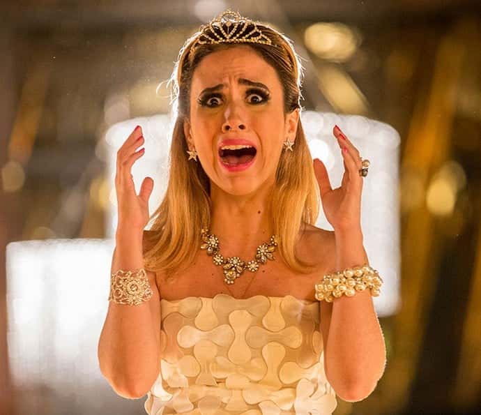 Tatá Werneck é Fedora Abdalla em "Haja Coração" (Foto: TV Globo)