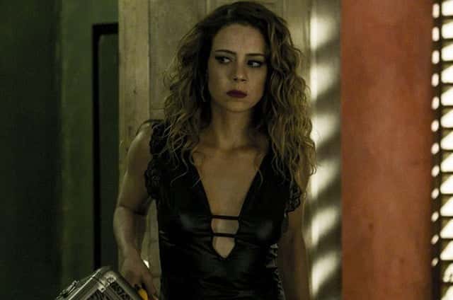Leandra Leal em cena da minissérie Justiça (Foto: Divulgação/Globo)