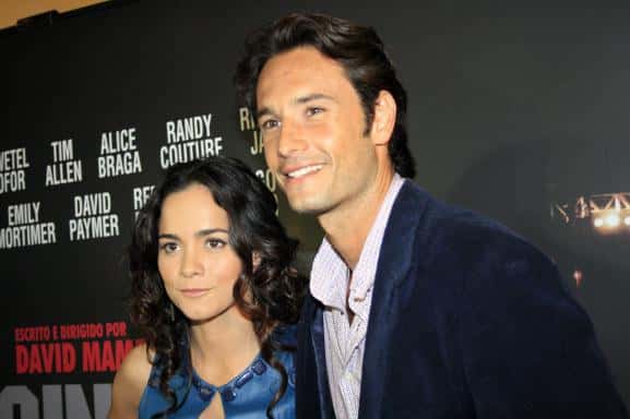 755828.gente_rodrigo_santoro_e_alice_braga__1gente___fotos_384_577