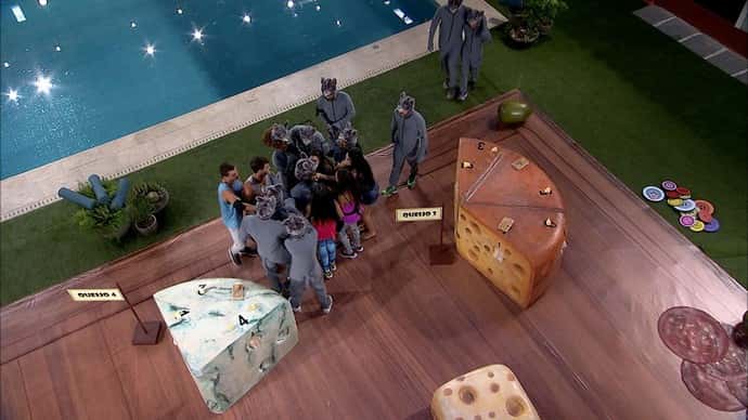 Roberta levou a melhor e está imune! (Foto divulgação)