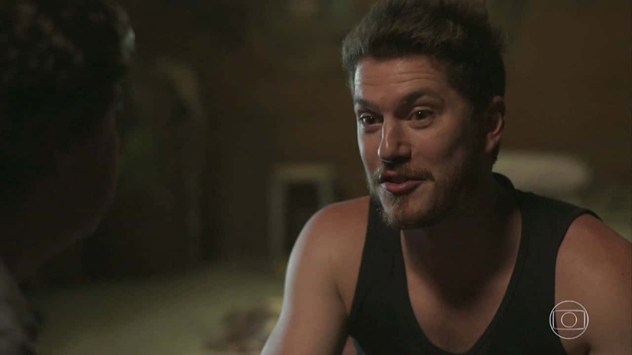 Alex (Caio Paduan) em cena de "Rock Story" (Foto: Reprodução/Globo)