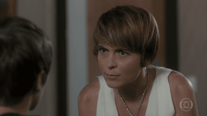 Cláudia Abreu em cena de A Lei do Amor. (Foto: Reprodução/Globo)