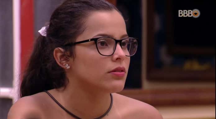 Emilly (Foto: Reprodução)