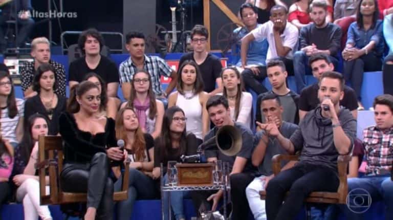 Junior Lima no "Altas Horas" (Foto: Divulgação)