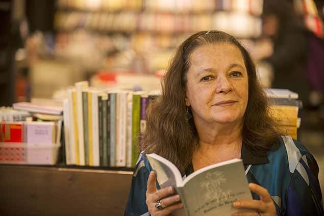 A atriz Bete Mendes também já foi deputada. (Foto: Folha de SP)