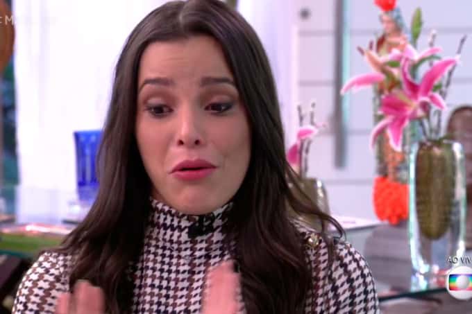 Emilly manda recado na web (Foto: Divulgação)