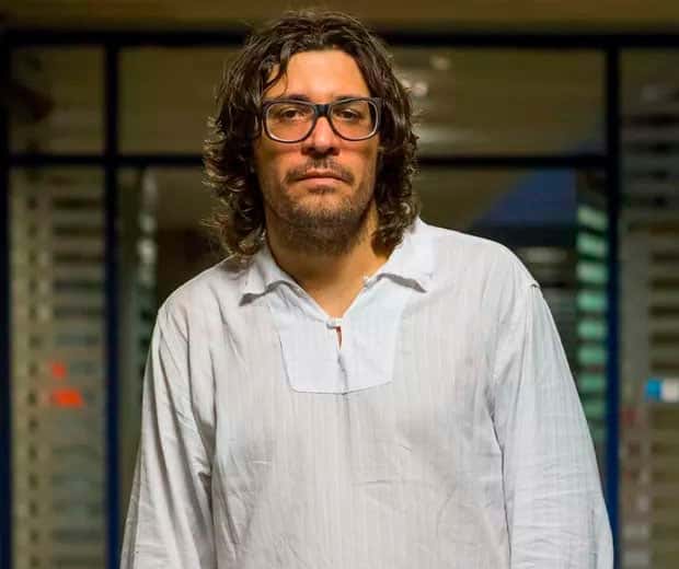 Ilmar ficou surpreso com os fãs de Emilly (Foto: Artur Meninea/Gshow)