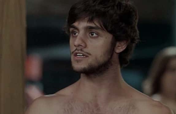 totalmente_demais_felipe_simas_0712_fixed_big