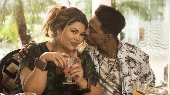 Luis Mirandae Fabiana Karla em "Mister Brau". (Foto: Maurício Fidalgo/Rede Globo/Divulgação)