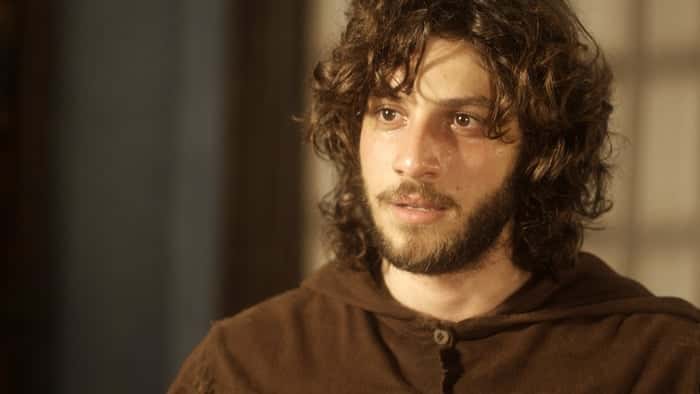Joaquim (Chay Suede) em cena de "Novo Mundo" (Foto: Divulgação/Globo)