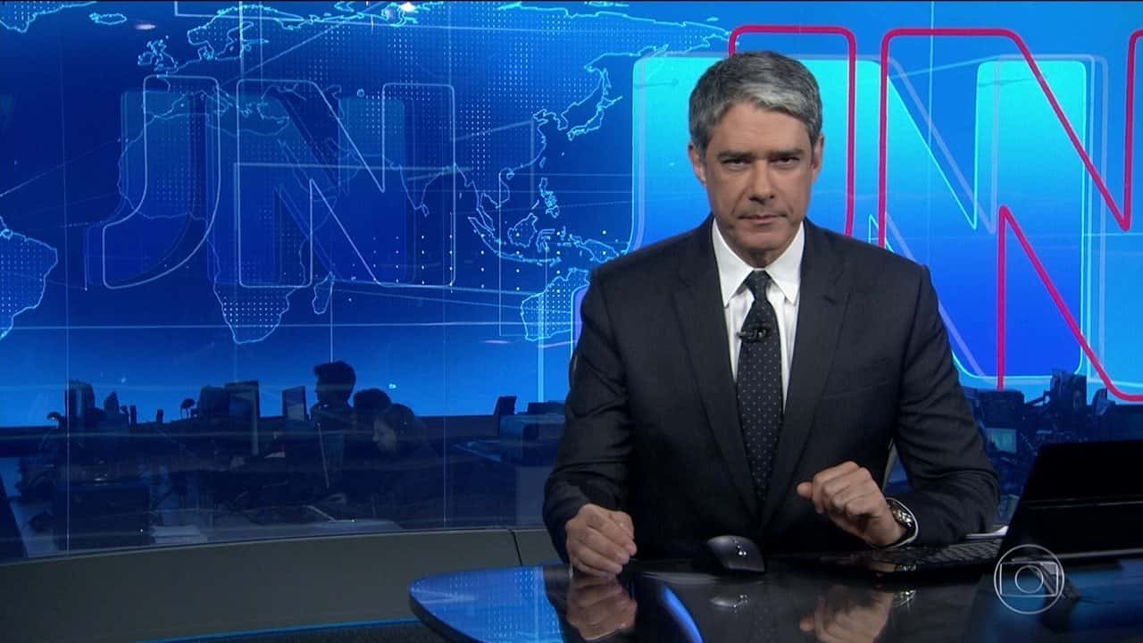 William Bonner no comando do "Jornal Nacional" (Foto: Reprodução/Globo)
