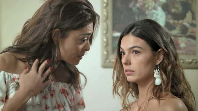 Bibi e Ritinha em "A Força do Querer" (Foto: Divulgação/Globo)