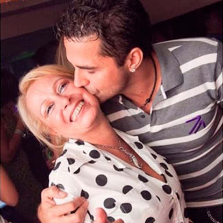 Latino e sua mãe (Foto: Reprodução)