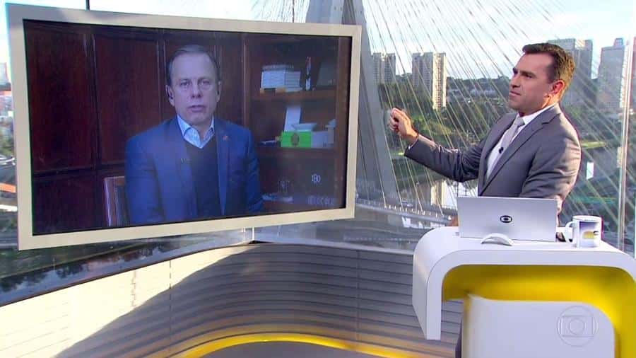 Prefeito de São Paulo ficou sem graça com a situação. (Foto: Reprodução/Globo)