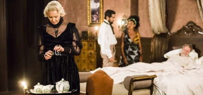 Greta em "Novo Mundo" (Foto: Divulgação)