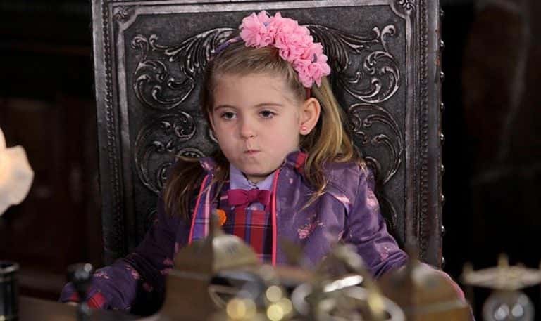 Lorena Queiroz em Carinha de Anjo (Foto: Reprodução/SBT)