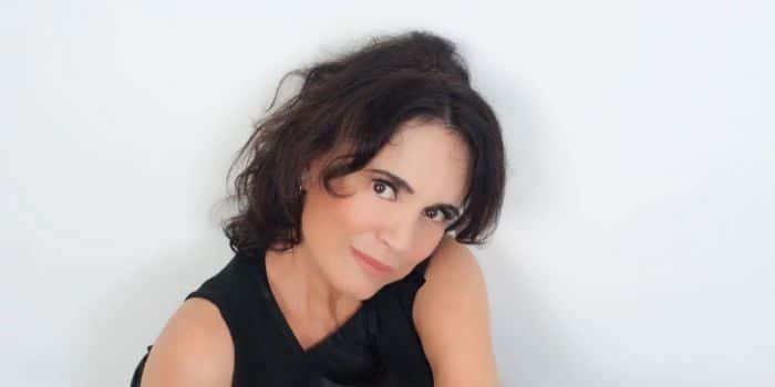 A atriz Regina Duarte saiu em defesa da Globo em prostesto contra a emissora carioca (Foto: Divulgação)