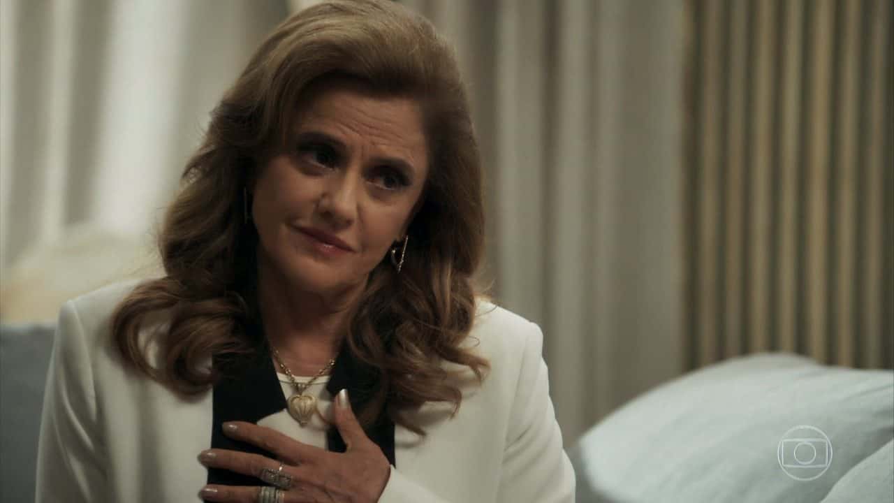 Sophia (Marieta Severo) em cena de O Outro Lado do Paraíso (Foto: Reprodução/Globo)