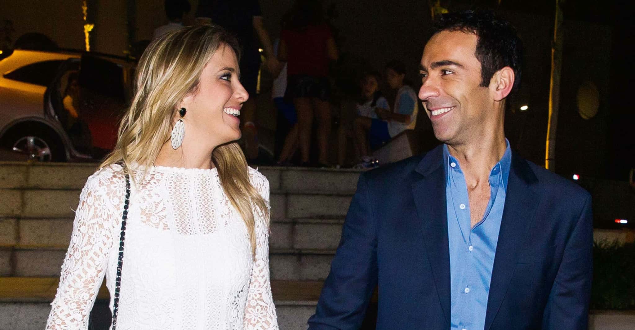 O casal está de férias na França. (Foto: Divulgação)