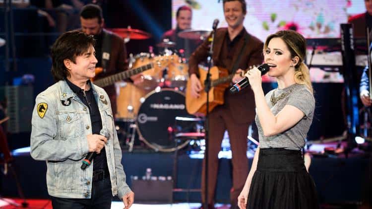Xororó cantou com Sandy no Altas Horas (Foto: Divulgação/TV Globo)