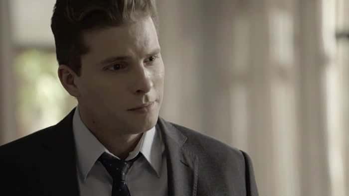 Patrick (Thiago Fragoso) em cena de O Outro Lado do Paraíso (Foto: Divulgação/Globo)