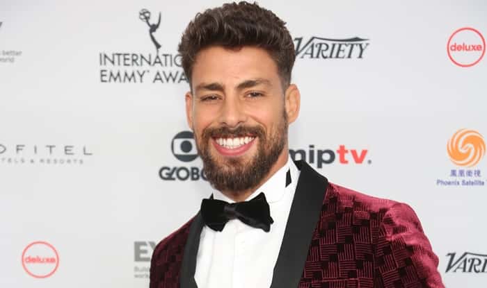 Cauã Reymond no Emmy 2017 (Foto: LCR Globo/Luiz C. Ribeiro)