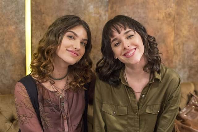 Samantha (Giovanna Grígio) e Lica (Manoela Aliperti) (Foto: Globo/Marília Cabral)